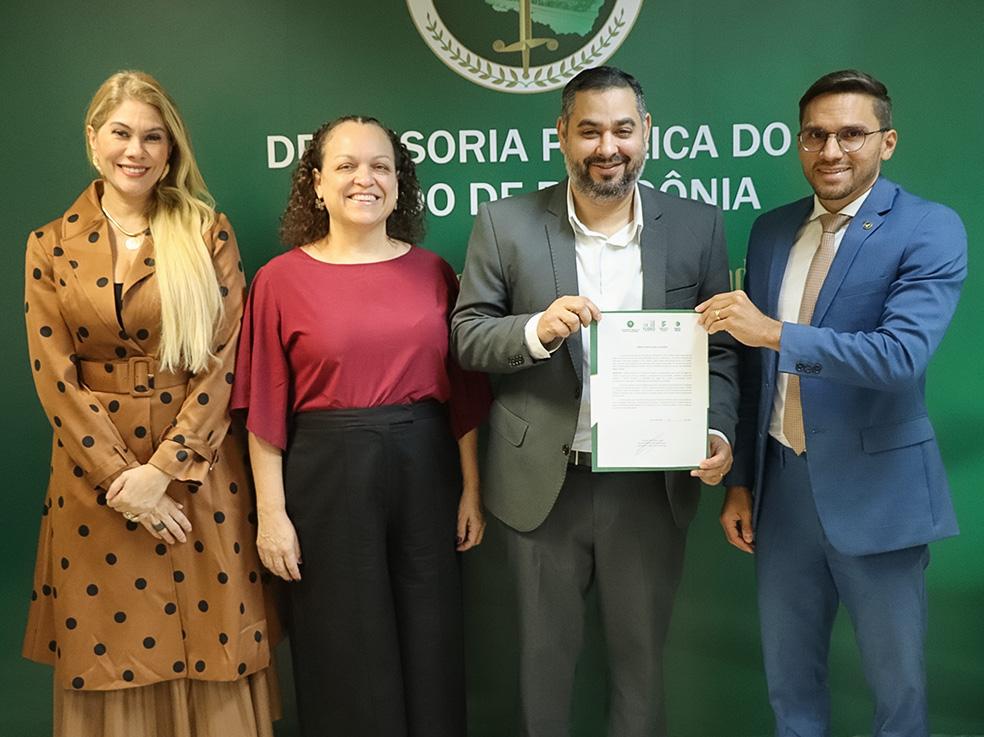 11.05 – Foto- DPE e Semed